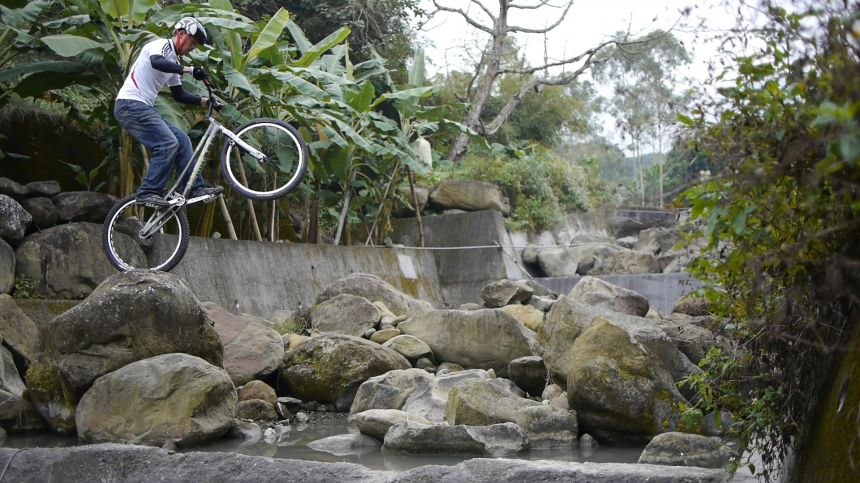 images/forum/2013/sequence 01.still001.jpg